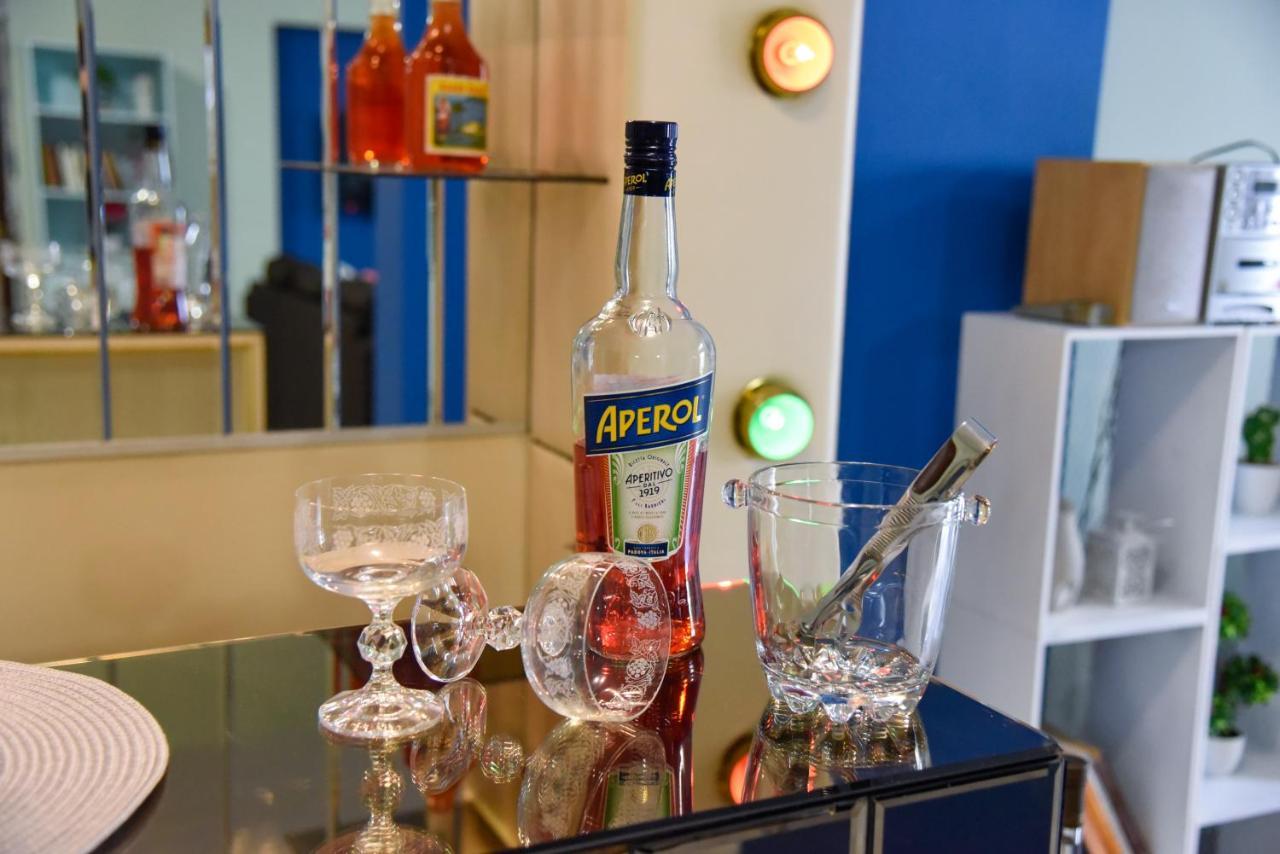 Anemos Old Town Apartment カヴァラ エクステリア 写真